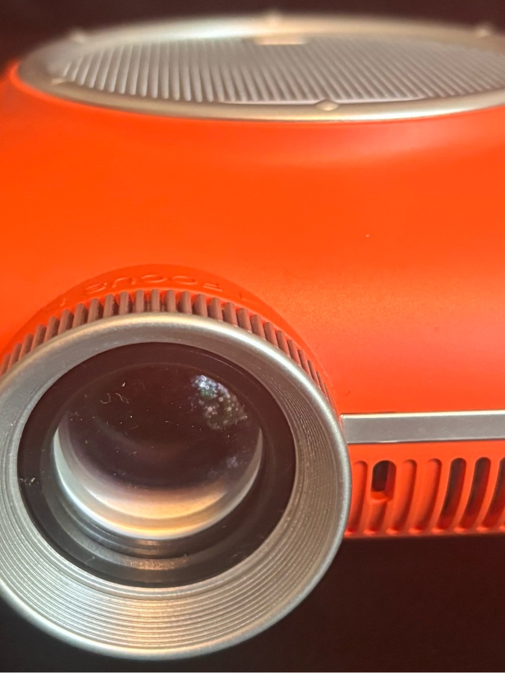 Red Portable Mini Projector with Remote Control - Picture 3 of 7